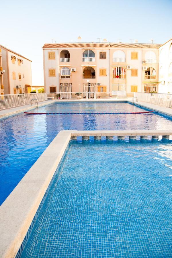 Valencia 15 Appartement Torrevieja Buitenkant foto
