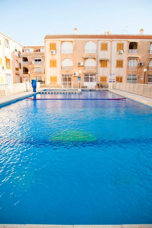 Valencia 15 Appartement Torrevieja Buitenkant foto